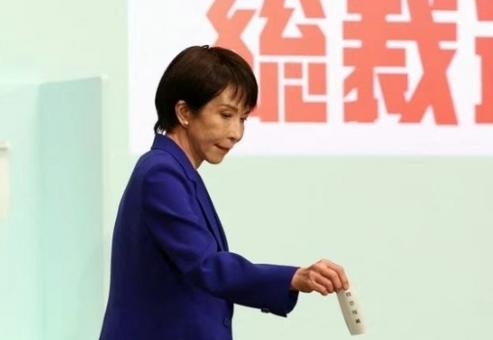 “東亞困獸”露出“三重獠牙”，日本軍國主義將危險出鞘？｜ 國際識局